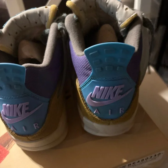 Jordan 4 Union “Dessert Moss” - Picture 5 of 9